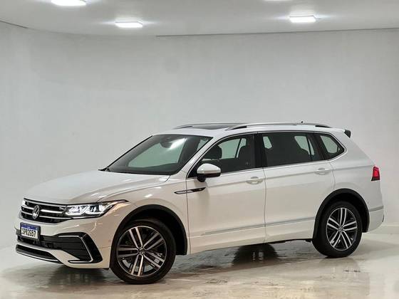 VOLKSWAGEN TIGUAN 2.0 300 TSI GASOLINA ALLSPACE R-LINE AUTOMÁTICO